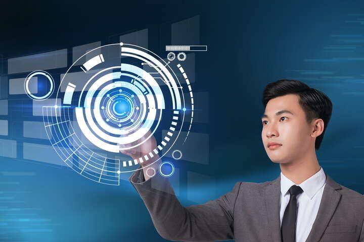 红尘深处看三毛：读《滚滚红尘[](@replace=10001)》才懂爱恨